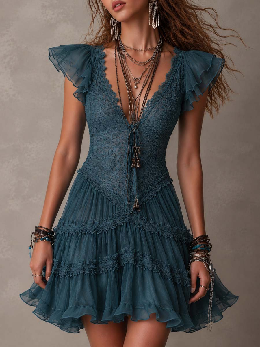 Vestido Corto Rizado de Encaje Azul Retro y Chiffon