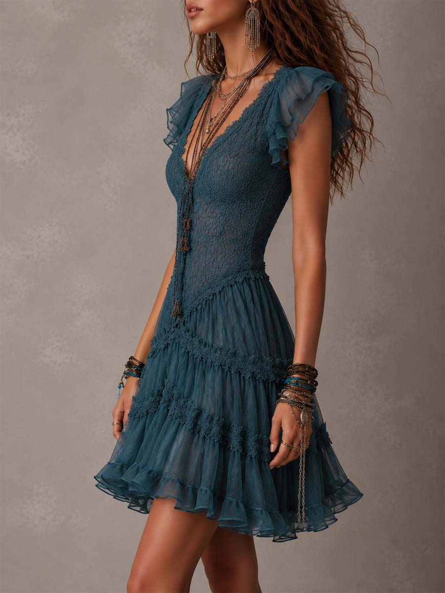 Vestido Corto Rizado de Encaje Azul Retro y Chiffon