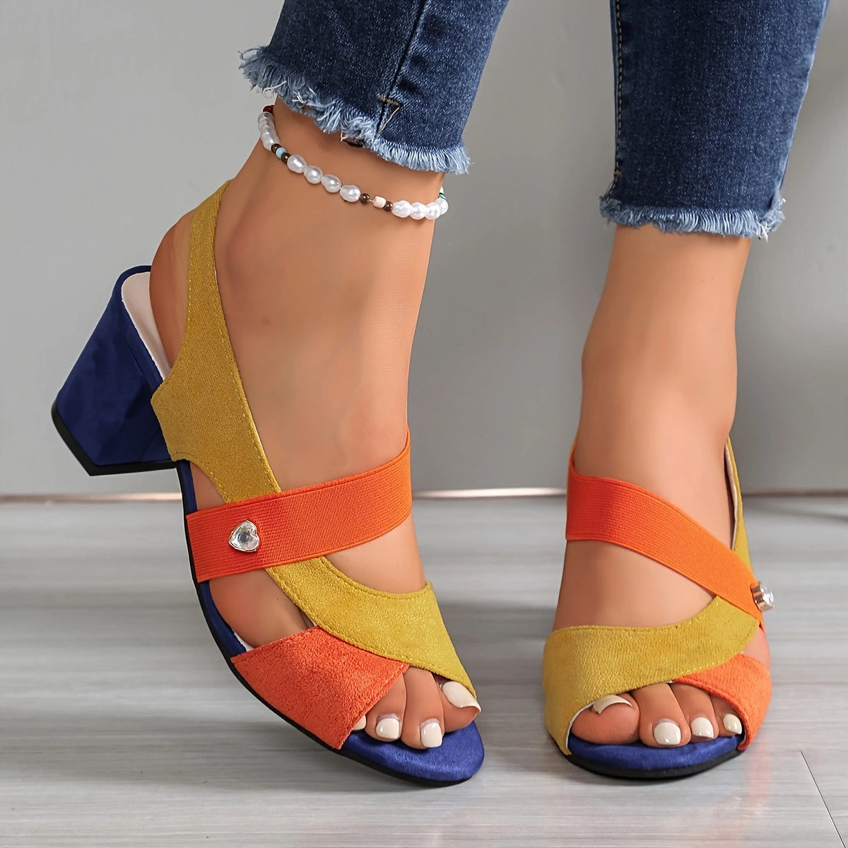 Elara | Zapatos de Mujer de Tacón Ancho con Tira Cruzada