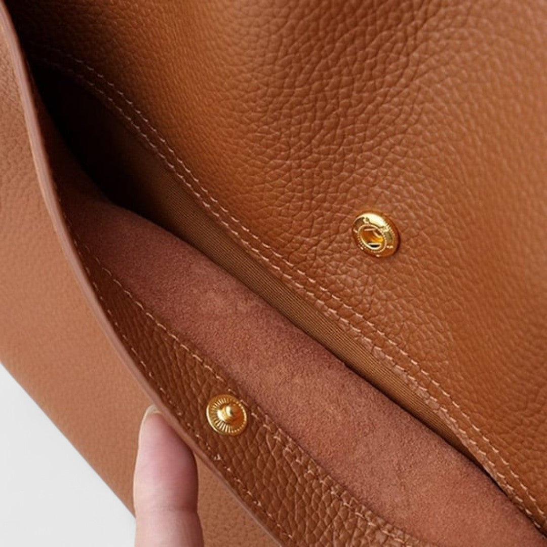 Plousia - Bolso de Hombro de Piel con Diseño Elegante