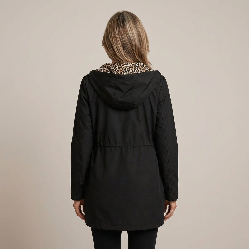 Abrigo Reversible con Capucha Nikkie™