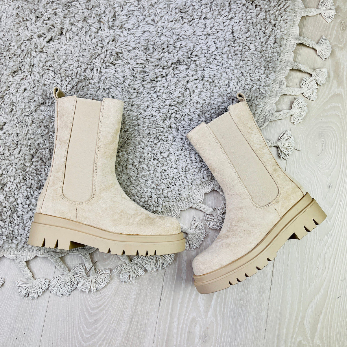 Botines Chelsea de Ante Beige