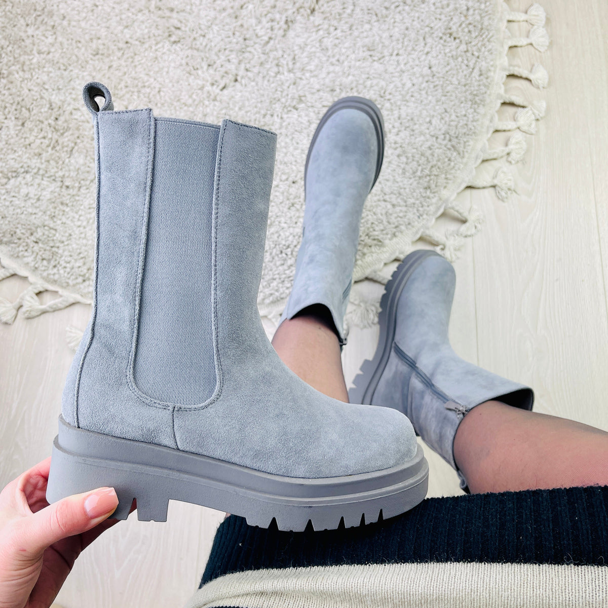 Botas Altas Chelsea Gris Claro