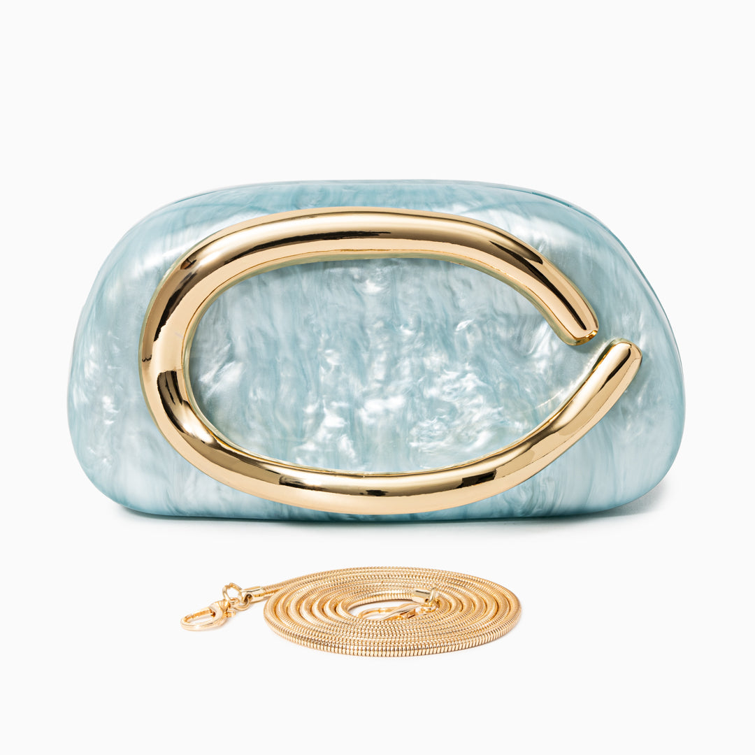 Elena – Bolso estructurado con detalle metálico