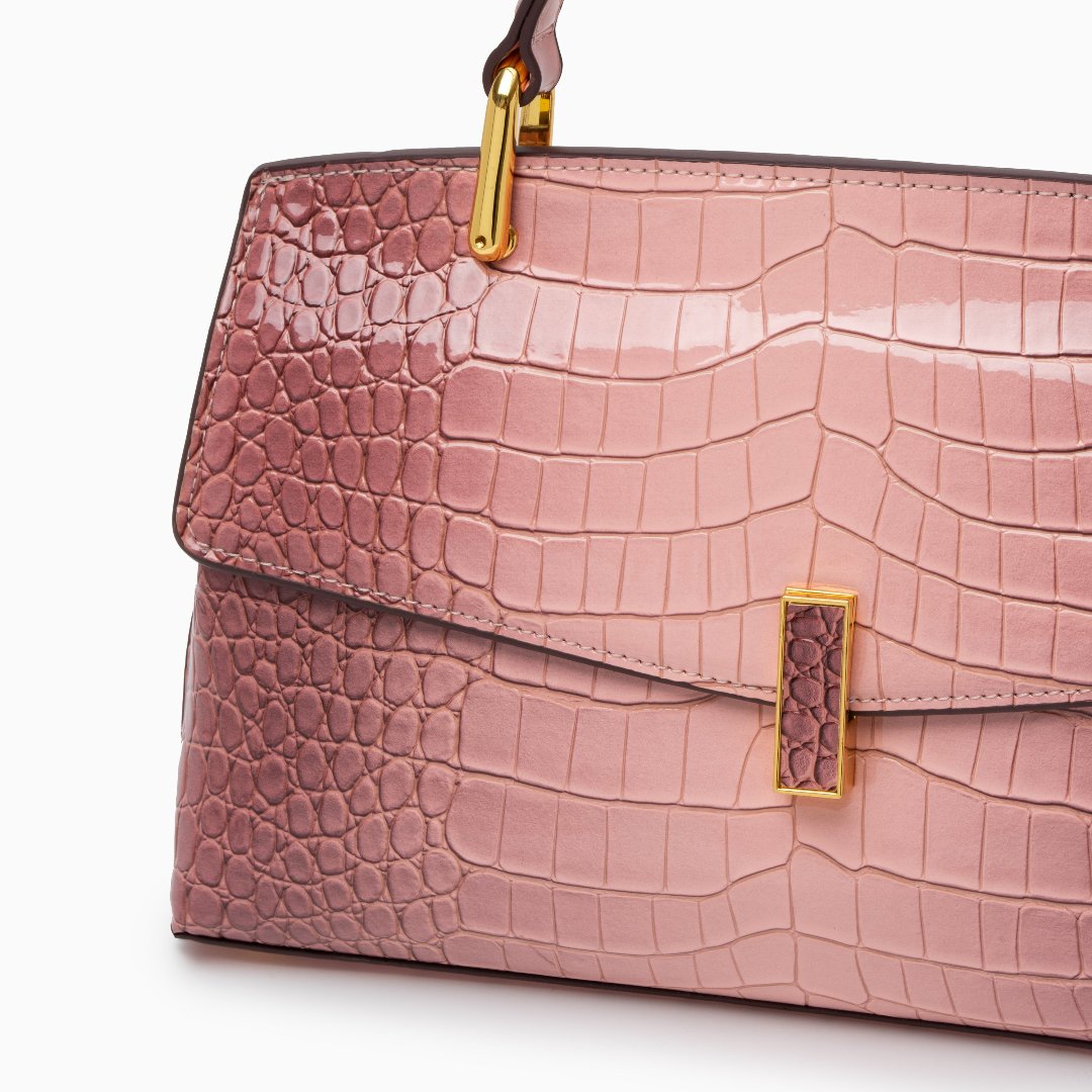 Adriana – Bolso estructurado con solapa