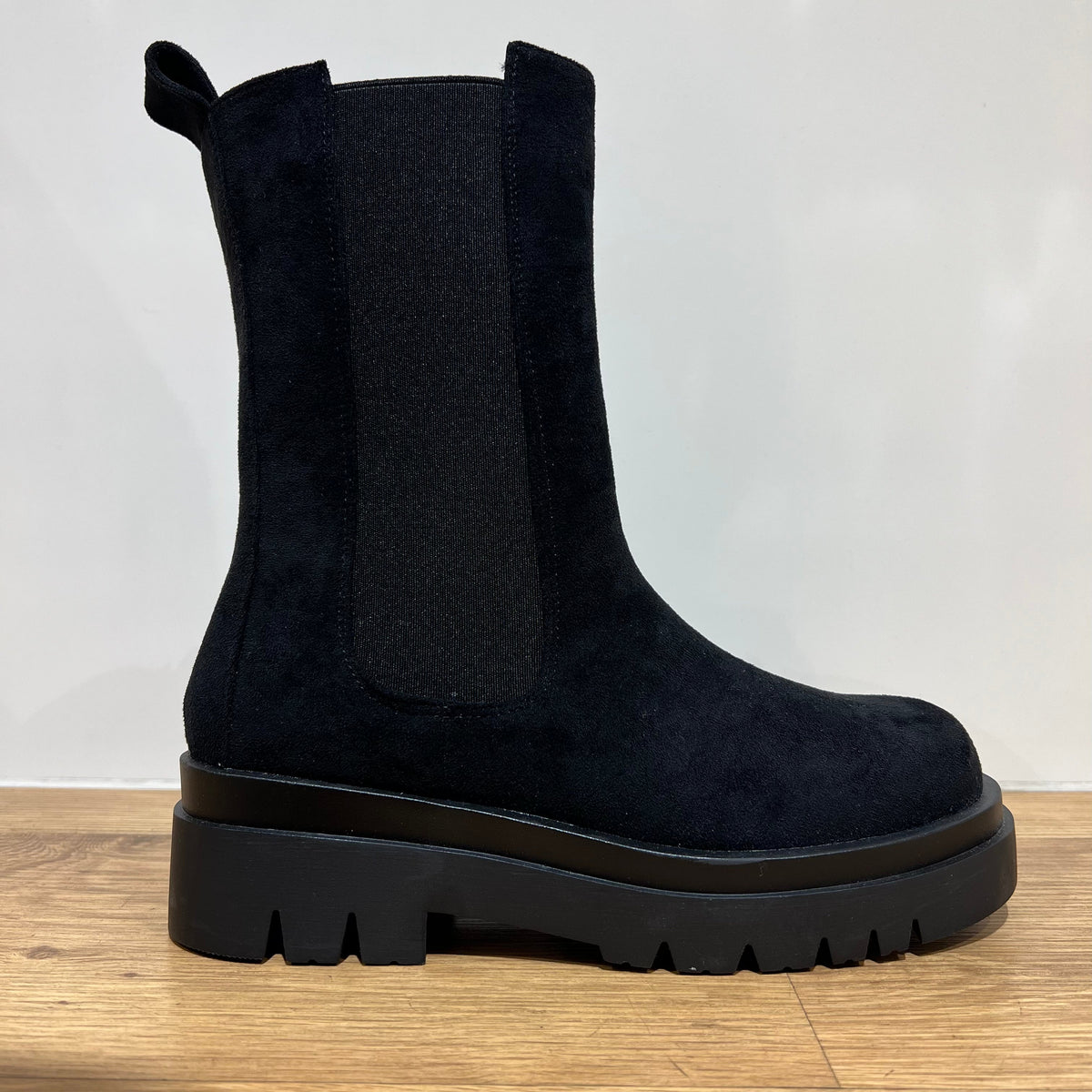 Botines Chelsea de Ante Negro