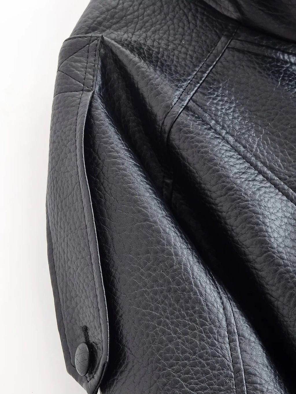 Chaqueta oversize de efecto piel