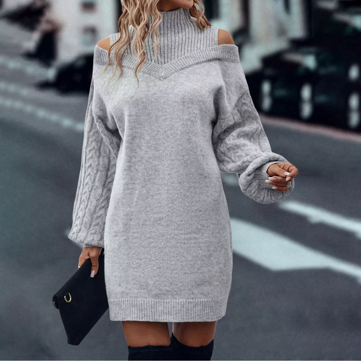 Vestido-Jersey con Cuello Alto y Hombros Descubiertos