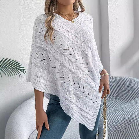 Poncho-Capa de Punto Trenzado con Cuello en V Calado
