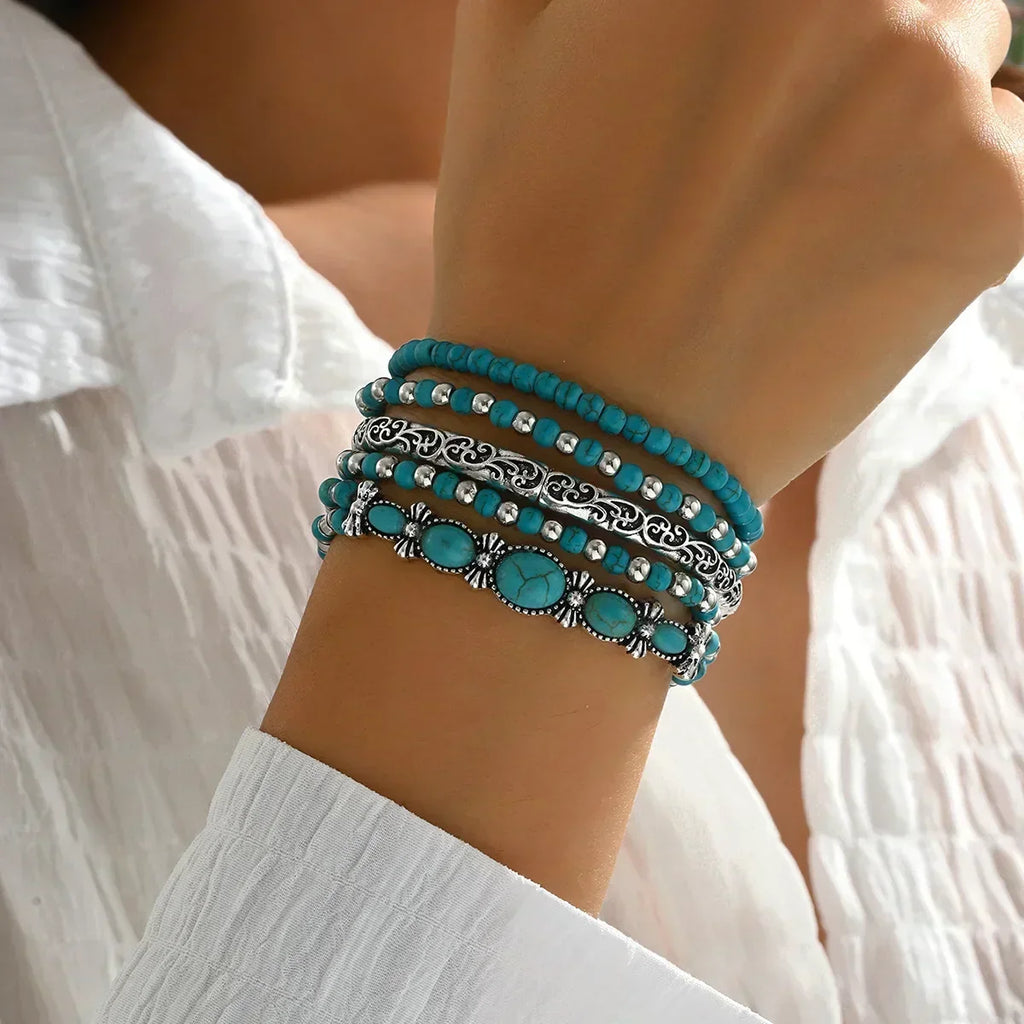 Set de pulseras boho con cuentas turquesas