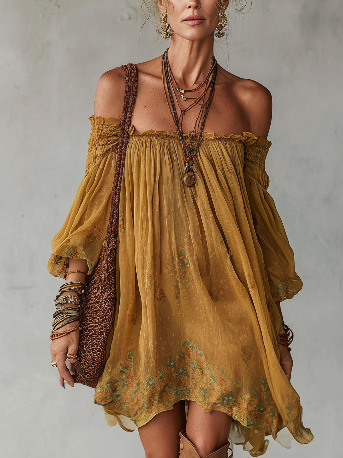 Vestido Corto Amarillo en Chiffon Floral