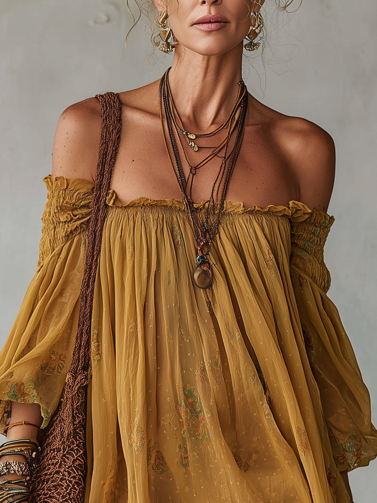 Vestido Corto Amarillo en Chiffon Floral