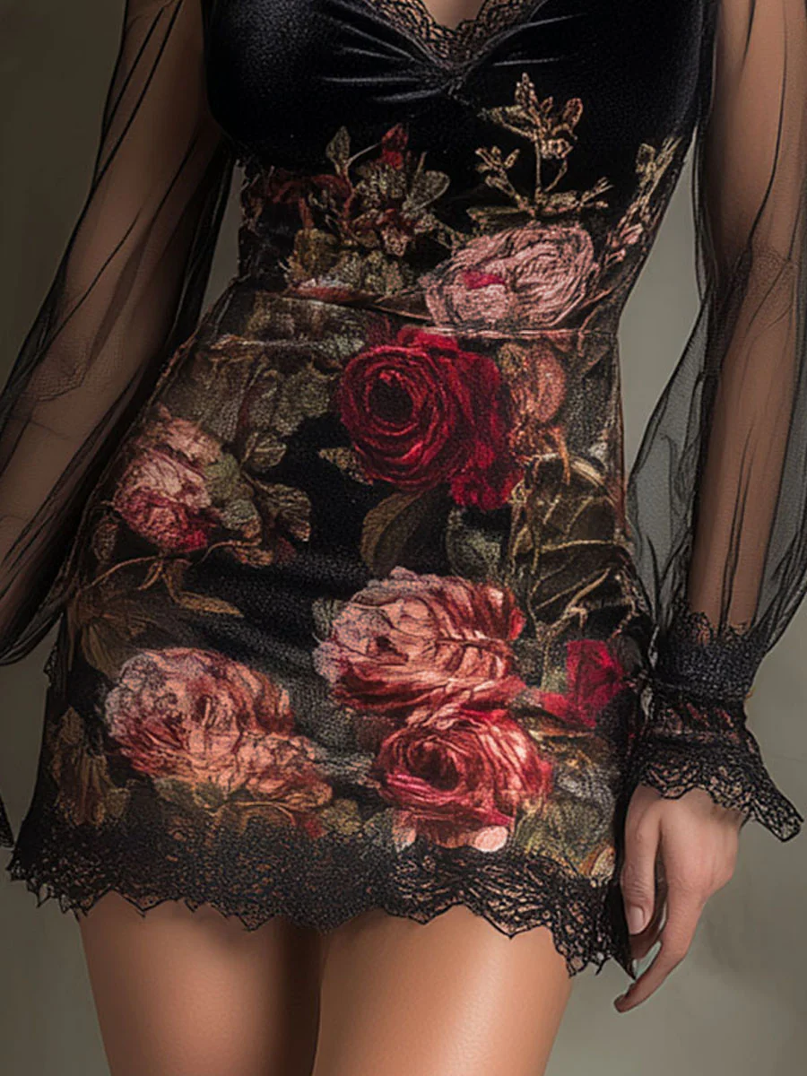 Vestido Corto con Estampado de Rosas y Encaje