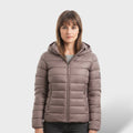 Chaqueta acolchada ligera de plumas para mujer