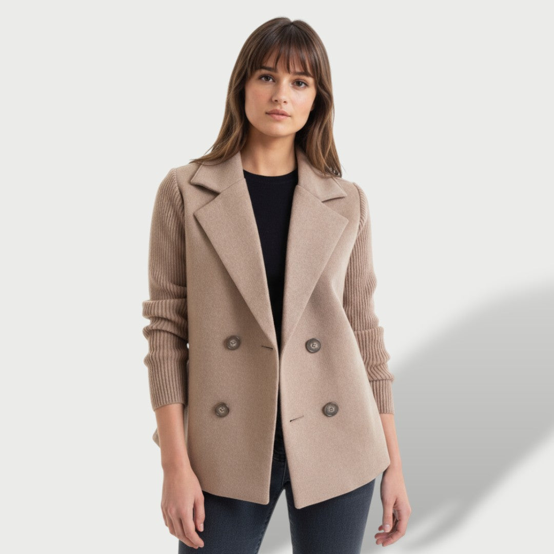 Amora | Blazer elegante con mangas de punto a rayas