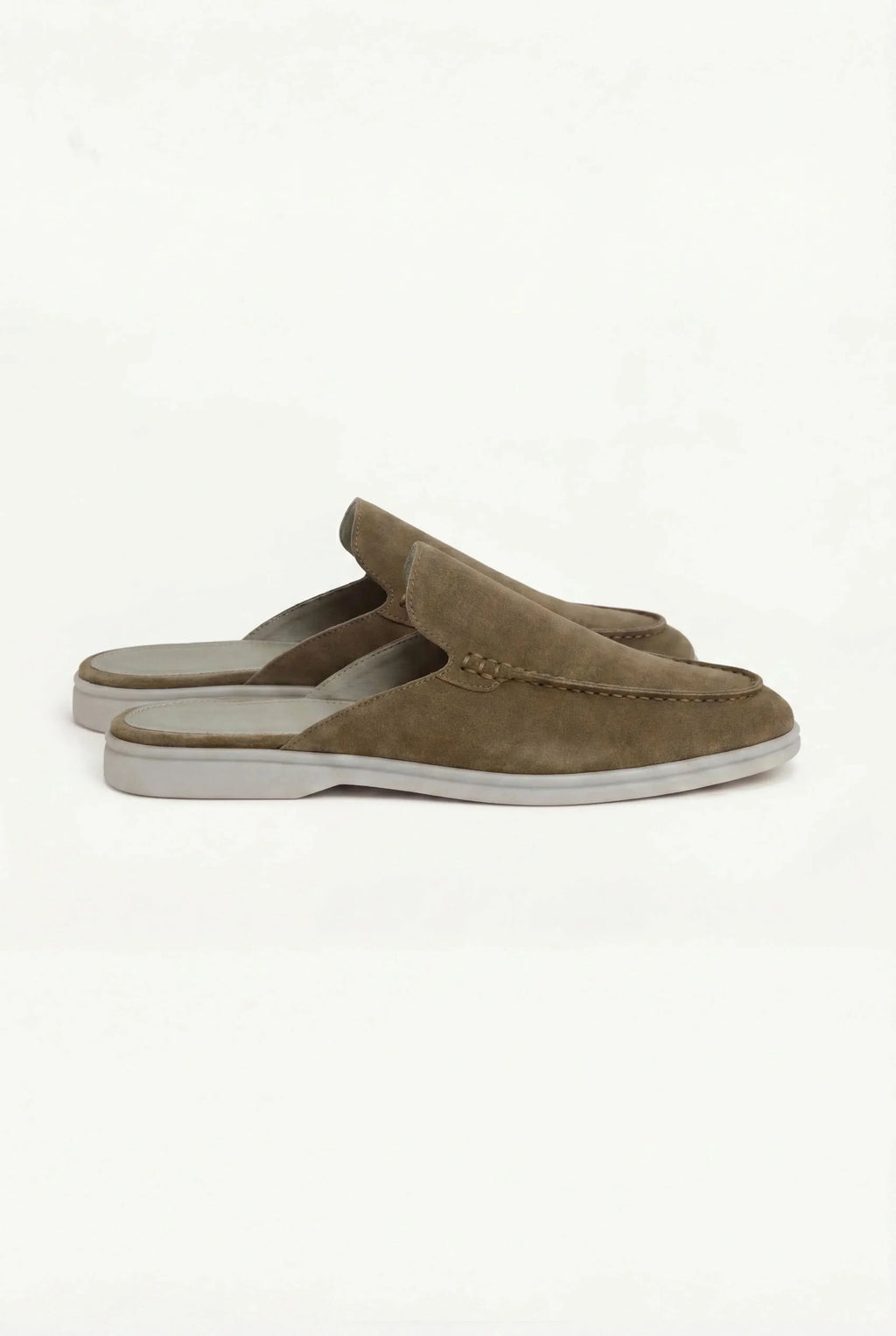 Mocasines náutico de ante verde oliva