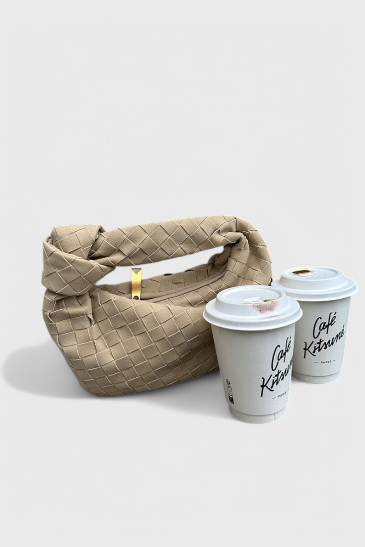 Mini Bolso Trenzado Remi con Detalle de Nudo