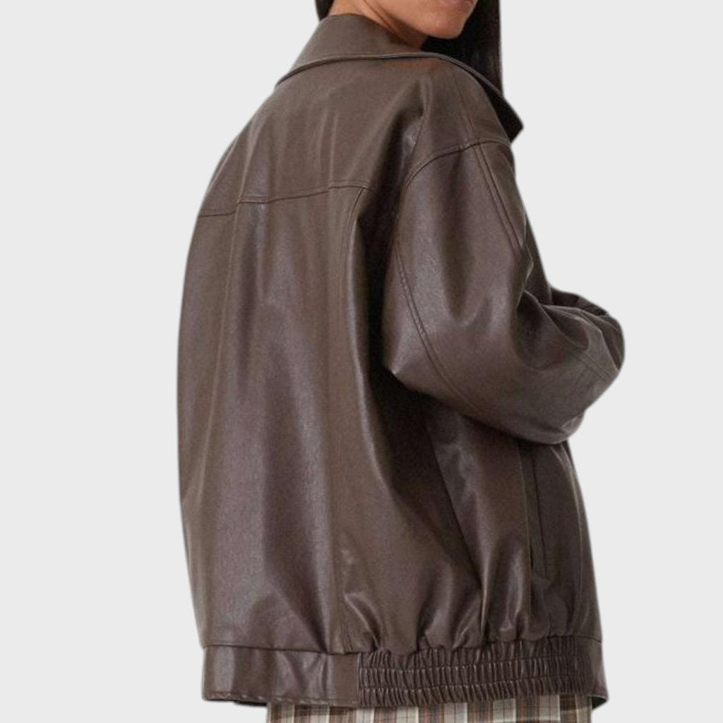 Chaqueta oversize elegante de cuero sintético